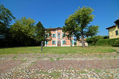 CASA INDIPENDENTE A CAMPAGNOLA EMILIA