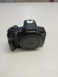 Canon EOS R100 + RF-S 18-45mm 