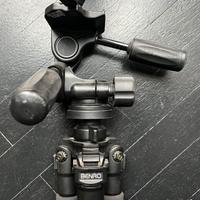treppiede benro a 500f e custodia