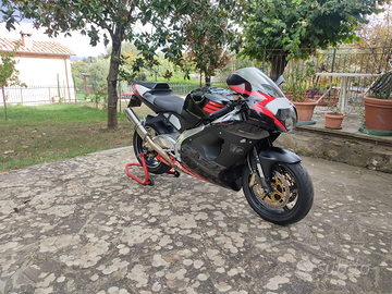 Aprilia RSV 1000