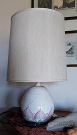 Lampada da tavolo in ceramica realizzata a mano