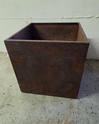 FIORIERE ACCAIAO CORTEN