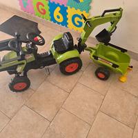 Trattore a pedali con rimorchio