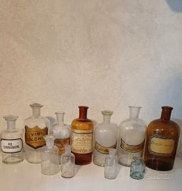 bottiglie di vetro x farmaci vintage 