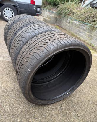 PNEUMATICI HANKOOK INVERNALI 285/30/22