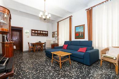 CASA SEMINDIPENDENTE A COSTIGLIOLE D'ASTI