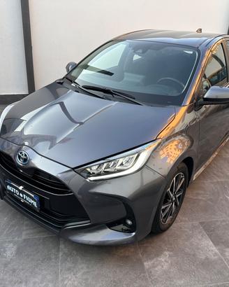 Toyota Yaris 1.5 Hybrid 5 porte Trend