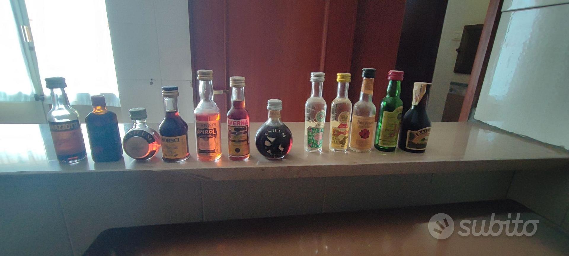 Bottiglie da collezione di liquori mignon - Collezionismo In vendita a  Foggia