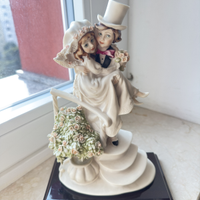 Coppia sposi Capodimonte G. Armani Florence 1988