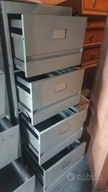 n. 2 schedari tipo ufficio