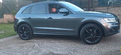 Q5 3.0 V6T TDI Sline