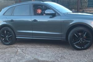 Q5 3.0 V6T TDI Sline