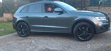 Q5 3.0 V6T TDI Sline