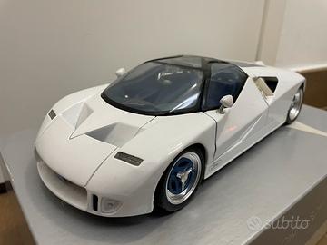 Ford GT90 - Maisto - scala 1/18