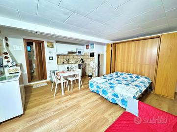 MONOLOCALE A BELLANO