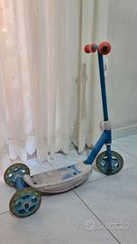Monopattino a 3 ruote