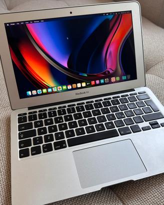 Apple MacBook Air 11 Early 2015