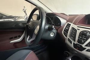 Ford fiesta gpl 1.400 benzina