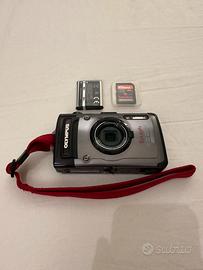 Olympus Tough TG-1 fotocamera digital impermeabile
