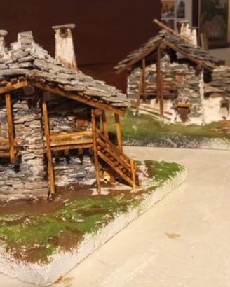 Baita in miniatura artigianale
