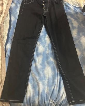 Pantaloni e jeans