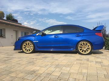 Subaru WRX STI LEGENDARY EDITION