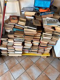 Svariati libri-leggere bene!!!