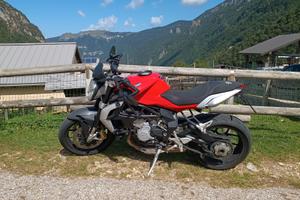 Mv Agusta Brutale 675