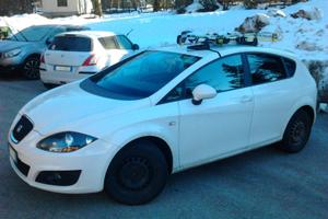 SEAT Leon 1.6 DTI bianca