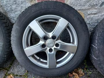 Cerchi Lega MAK 15"+Gomme invernali Michelin Alpin