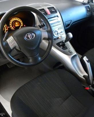 Toyota Auris 2.0 diesel 2009
