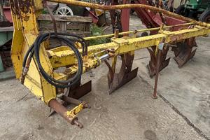 Aratro 4 vomere Daniele