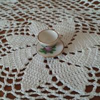 Tazzina con piattino decorati in miniatura 