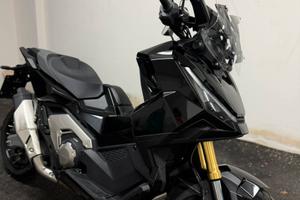 X-adv 750 black