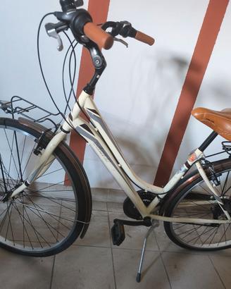 Bicicletta come nuova sempre in garage.