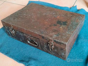 WW2 cassetta attrezzi veicolo militare wehrmacht