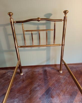 letto singolo in ottone