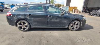 Sportelli destri Peugeot 508 2016