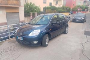 Ford Fiesta 1.2 benzina 5 porte