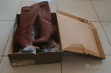 Stivali Donna Timberland  in pelle marrone 