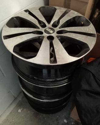 4 Cerchi in Lega 18" Originali Kia Sportage.