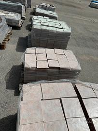 Piastrelle pavimenti e rivestimenti bagno