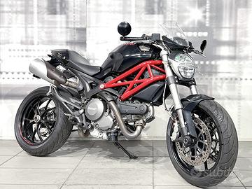 Ducati Monster 796 Plus ABS