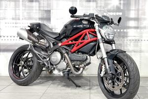 Ducati Monster 796 Plus ABS