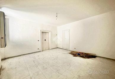 2 LOCALI A BITONTO