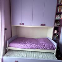 Cameretta con armadio a ponte e letto doppio