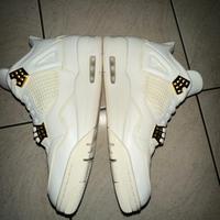 Air Jordan 4 Metallic Gold
