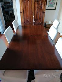 Tavolo in legno allungabile