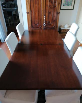 Tavolo in legno allungabile