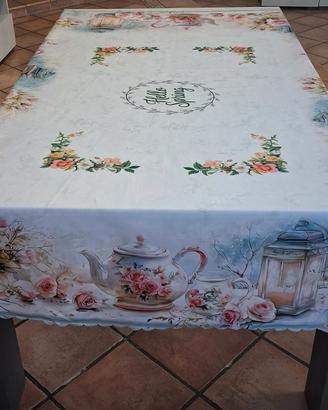 Tovaglia design floreale bianca  140x176cm
